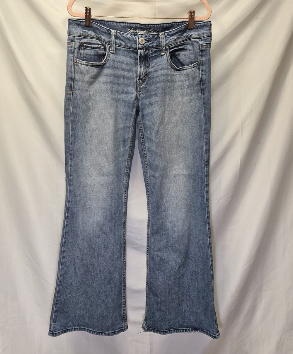 American Eagle AE Hipster Low Rise Flare Vintage Fade Wash Jeans Womens 10 Y2K